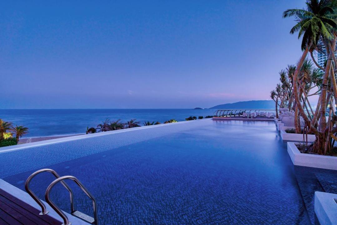 Dusit Thani Shuangyue Bay Resort Huizhou Huidong Bagian luar foto